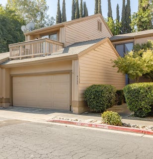 /international/us/4737-w-iris-avenue-visalia-ca-110101013062/