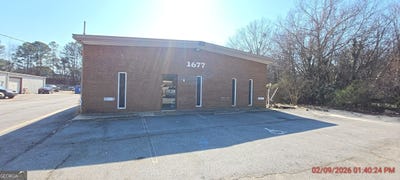 /international/us/1677-forest-parkway-morrow-ga-110105750984/