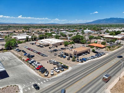 /international/us/1040-paseo-del-puebllo-sur-taos-nm-110108579132/