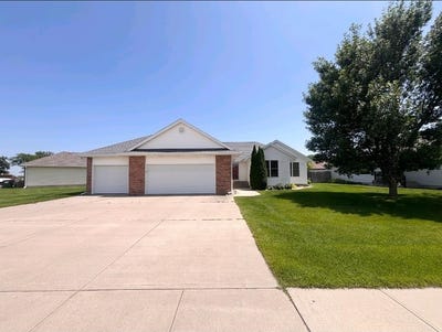 /international/us/5011-41st-street-columbus-ne-110108851434/