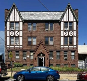 /international/us/901-grand-ave-north-bergen-nj-110105801300/