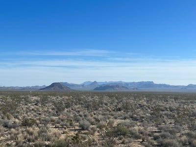/international/us/56-morrow-rd-terlingua-tx-110110178242/