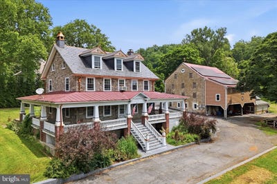 /international/us/7701-chestnut-street-zionsville-pa-110109492825/