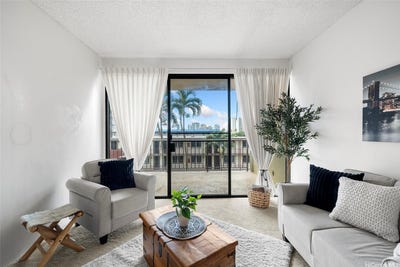 /international/us/1561-pensacola-street-405-honolulu-hi-110107664862/