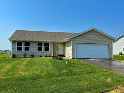 /international/us/620-e-maple-beach-drive-edgerton-wi-110099906392/