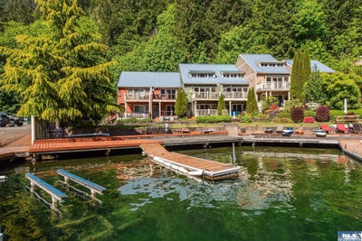 /international/us/331-maple-grove-rd-port-angeles-wa-110108231993/