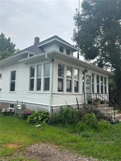 /international/us/113-2nd-avenue-sw-fairfax-mn-110101338558/?lang=en