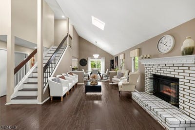 /international/us/45-ditmars-cir-hillsborough-twp-nj-110108224364/