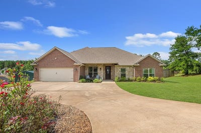 /international/us/730-spring-creek-dr-nacogdoches-tx-110100470643/