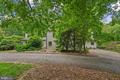 /international/us/15708-thompson-road-silver-spring-md-110100396453/