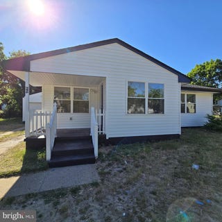 /international/us/38-richards-avenue-pine-hill-nj-110108738922/
