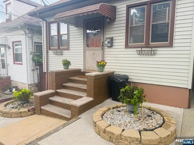 /international/us/1204-86th-street-north-bergen-nj-110100945926/