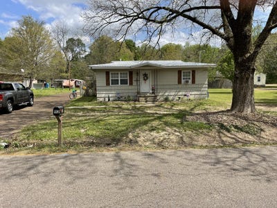 /international/us/112-meadow-hill-road-west-point-ms-110107083154/