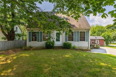 /international/us/10-empire-way-portland-me-110100984490/