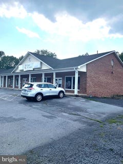 /international/us/762-s-main-street-woodstock-va-110093695208/