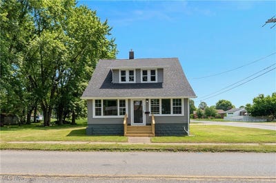/international/us/533-12th-street-campbell-oh-110100806990/