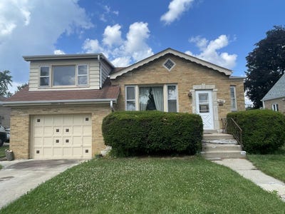 /international/us/1860-buckingham-avenue-westchester-il-110089672108/