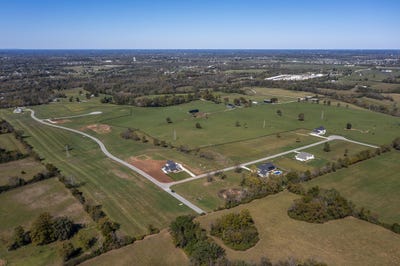 /international/us/216-murph-pass-wilmore-ky-110120559388/