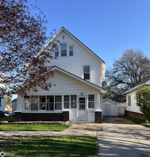 /international/us/605-w-mills-street-creston-ia-110107458951/