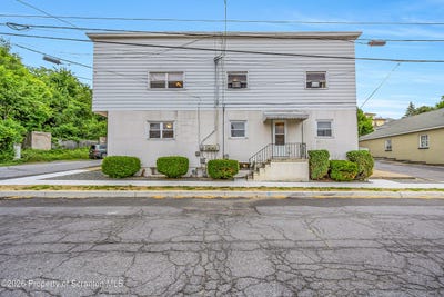 /international/us/535-chestnut-street-dunmore-pa-110109040370/