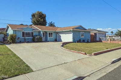 /international/us/4035-del-mar-place-oxnard-ca-110120417462/