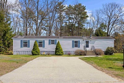 /international/us/6-adams-street-epsom-nh-110101260937/