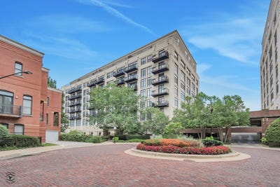 /international/us/1525-s-sangamon-street-chicago-il-110106818028/