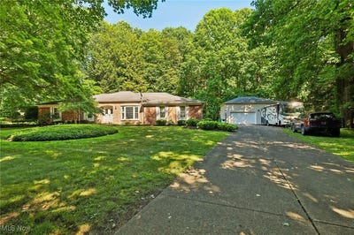 /international/us/5568-forest-glen-road-madison-oh-110100801135/