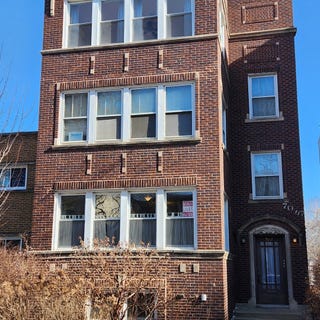 /international/us/7067-n-ridge-boulevard-chicago-il-110108390474/