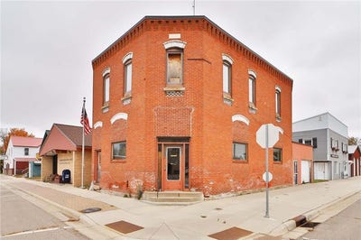 /international/us/101-main-street-w-eagle-bend-mn-110102940184/