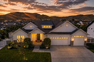 /international/us/6829-w-smoky-oaks-ln-herriman-ut-110108473376/