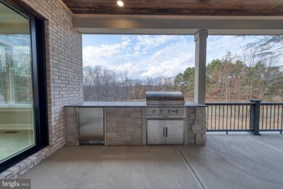 /international/us/3126-ridgeview-ct-garnet-valley-pa-110100925342/