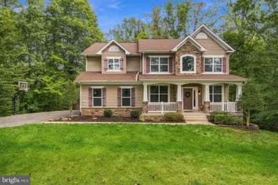 /international/us/1199-honeysuckle-way-stafford-va-110110357235/