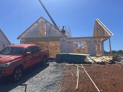 /international/us/825-halyard-lane-chesnee-sc-110109476589/