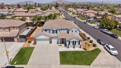 /international/us/25462-clovelly-moreno-valley-ca-110107853065/