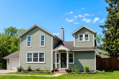 /international/us/51534-county-road-673-lawrence-mi-110106817343/