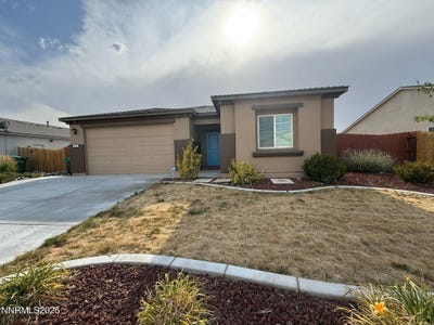 /international/us/926-jill-marie-lane-fernley-nv-110100612920/