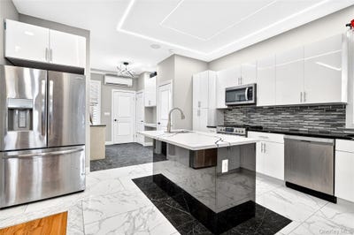 /international/us/240-s-10th-avenue-mount-vernon-ny-110107290342/