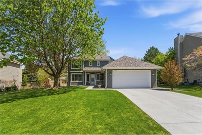 /international/us/8655-shepherd-way-eden-prairie-mn-110108025698/