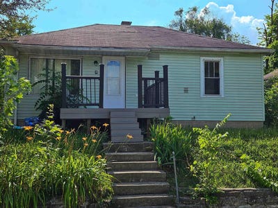 /international/us/1218-crosshall-street-richmond-in-110101068753/