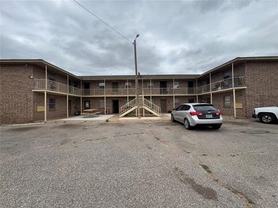 /international/us/1600-grandview-street-weatherford-ok-110107851631/