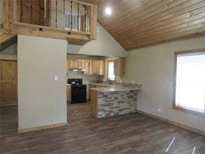 /international/us/391-county-road-147-gainesville-tx-110108498824/