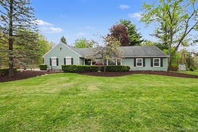/international/us/2601-old-plank-road-milford-twp-mi-110108092147/
