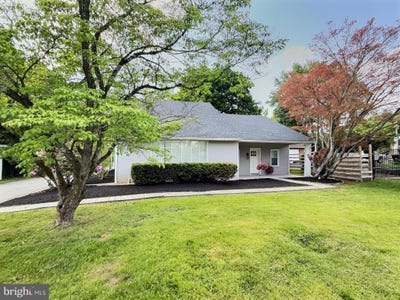 /international/us/2644-geryville-pike-pennsburg-pa-110106803348/