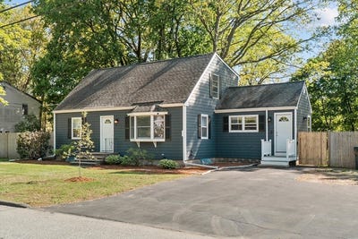 /international/us/10-fairmeadow-rd-wilmington-ma-110100464710/