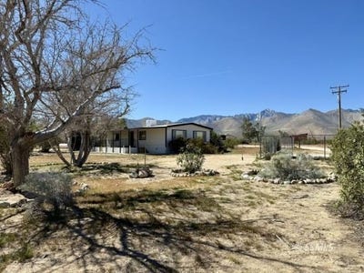 /international/us/8333-paradise-cove-inyokern-ca-110106321044/