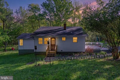 /international/us/673-creek-road-front-royal-va-110107466669/