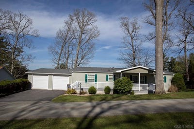 /international/us/1411-johnathan-drive-somerset-pa-110108031098/