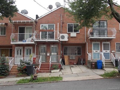 /international/us/6022-83rd-place-middle-village-ny-110109624250/