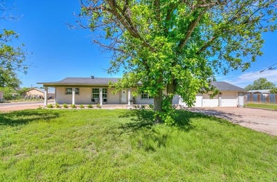 /international/us/801-robert-lee-highway-sterling-city-tx-110100769457/